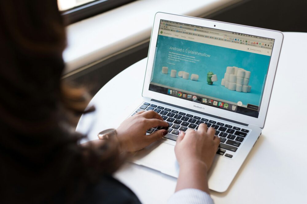 Combien coûte la maintenance d'un site web avec optimisation ?