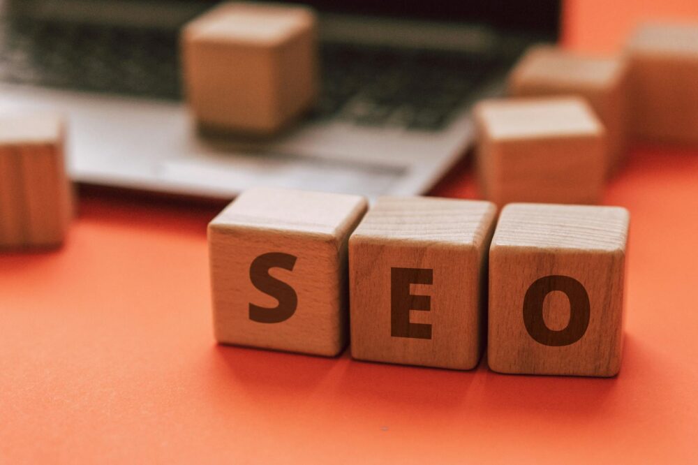 Comment adapter sa stratégie SEO aux mises à jour Google en 2026 ?