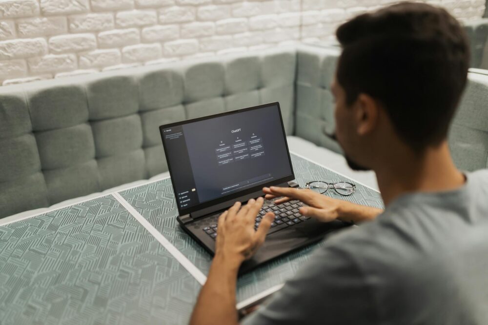 Comment choisir un hébergeur avec une interface utilisateur intuitive ?