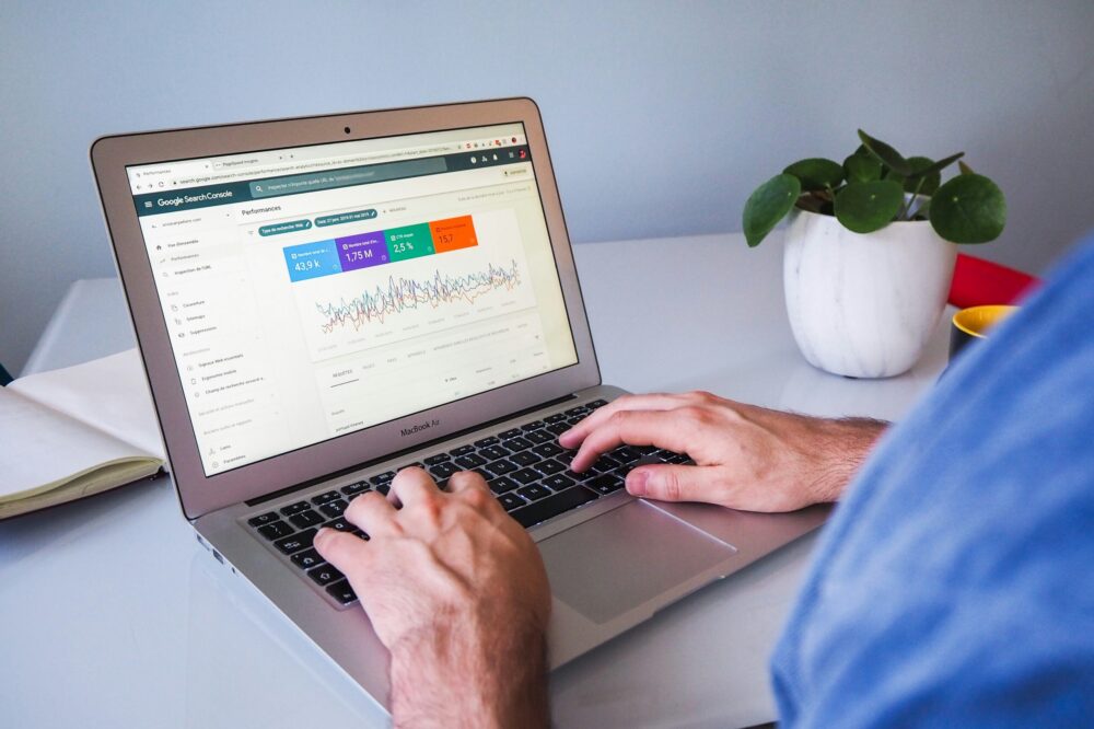 Comment choisir un nom de domaine pour un site e-commerce ?