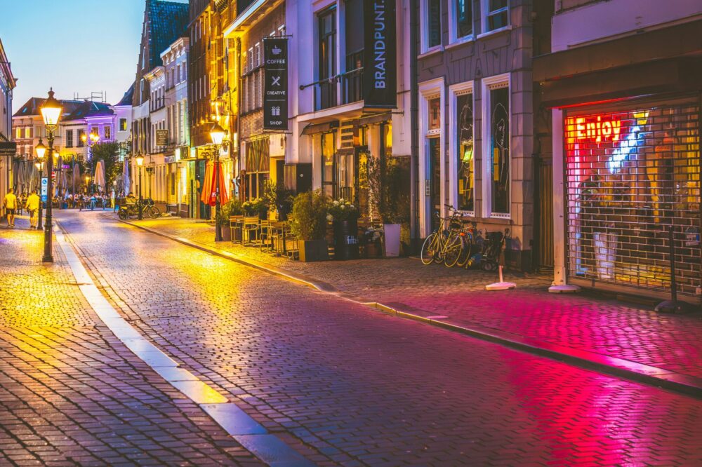 Comment choisir un nom de domaine pour une entreprise locale ?