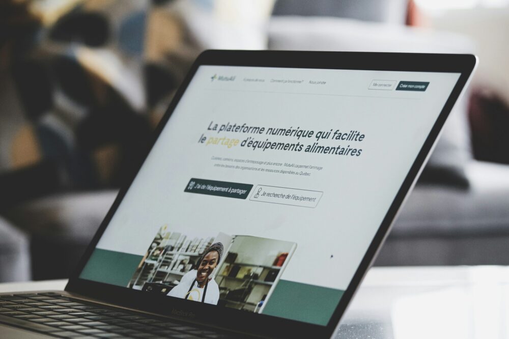 Comment un site web professionnel peut-il vous aider à recruter en 2026 ?