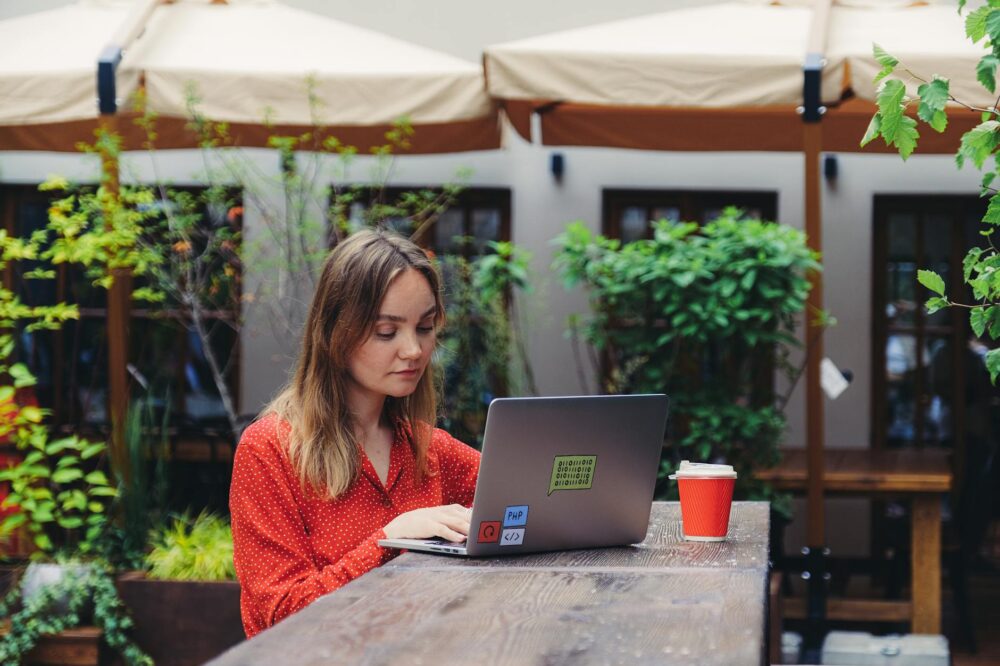Comment un site web professionnel peut-il vous aider à vous démarquer en 2026 ?
