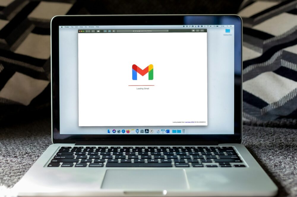 Comment utiliser les avis Google pour améliorer la réputation en ligne ?