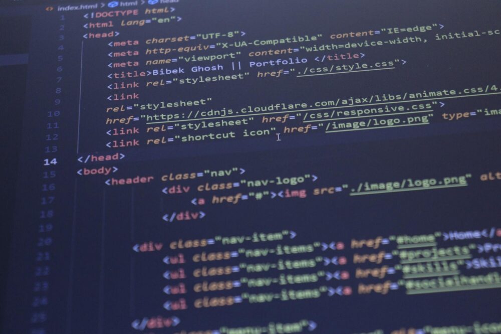 Pourquoi investir dans un site web professionnel plutôt que dans les réseaux sociaux en 2026 ?