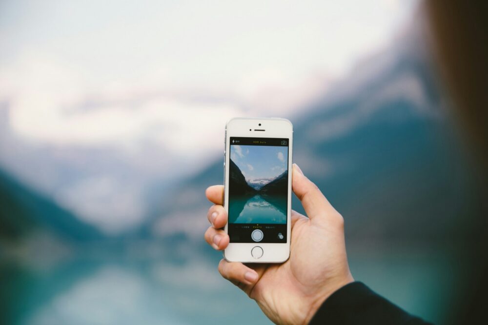 Quelle est l'importance du mobile-first en 2026 pour un site ?