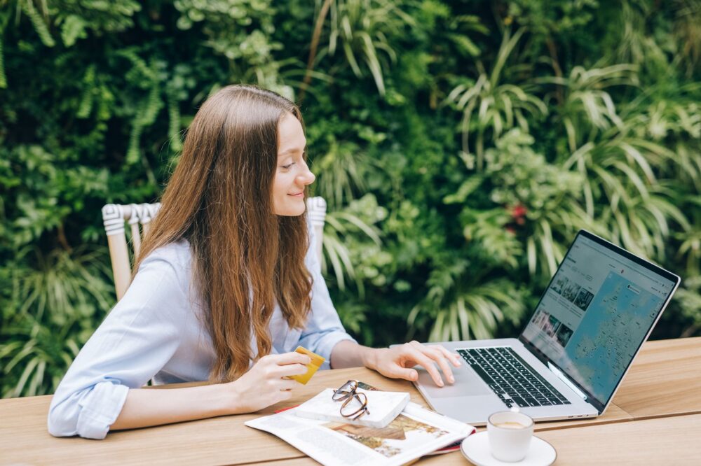 Quels sont les avantages d'un blog d'entreprise pour générer des clients ?