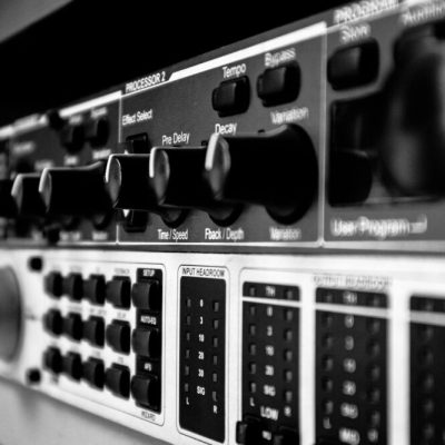 Comment choisir un hébergeur avec une console de gestion avancée ?