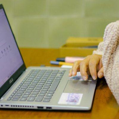 Comment choisir un nom de domaine pour un site de e-learning ?