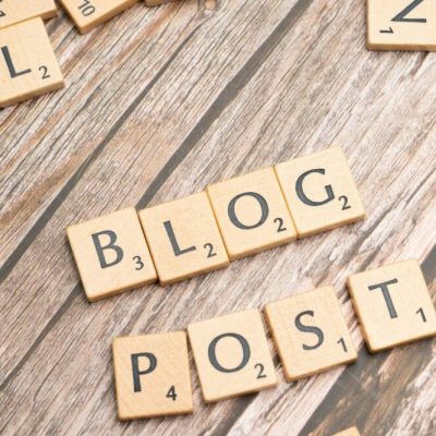 Comment choisir un nom de domaine pour un site de tutoriels ?