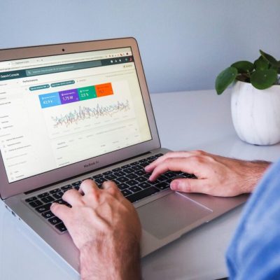 Comment choisir un nom de domaine pour un site e-commerce ?
