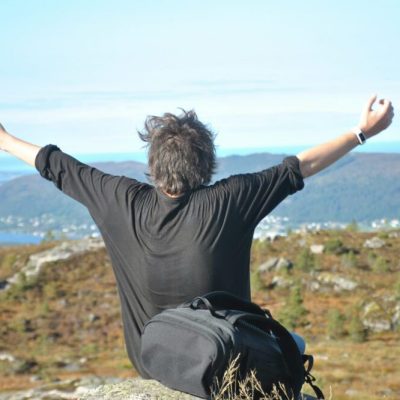 Comment un site multilingue peut-il améliorer la cohérence de la marque ?