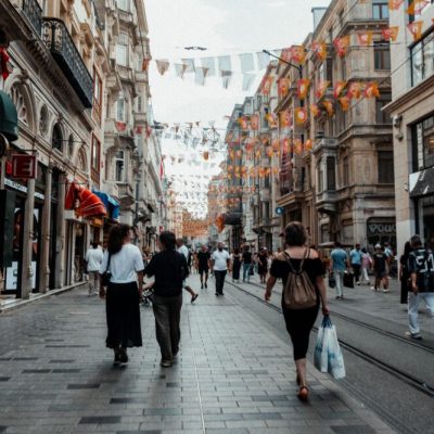 Comment un site multilingue peut-il favoriser l'engagement utilisateur ?