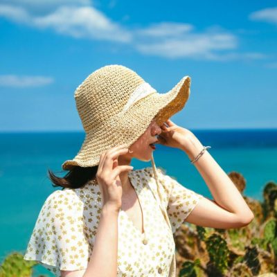 Comment un site peut-il générer des clients en utilisant des études de marché ?