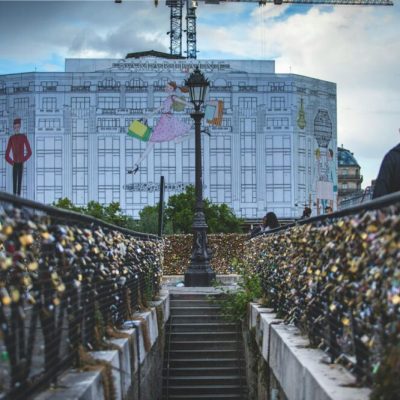 Comment un site peut-il générer des clients en utilisant des pages de remerciement ?